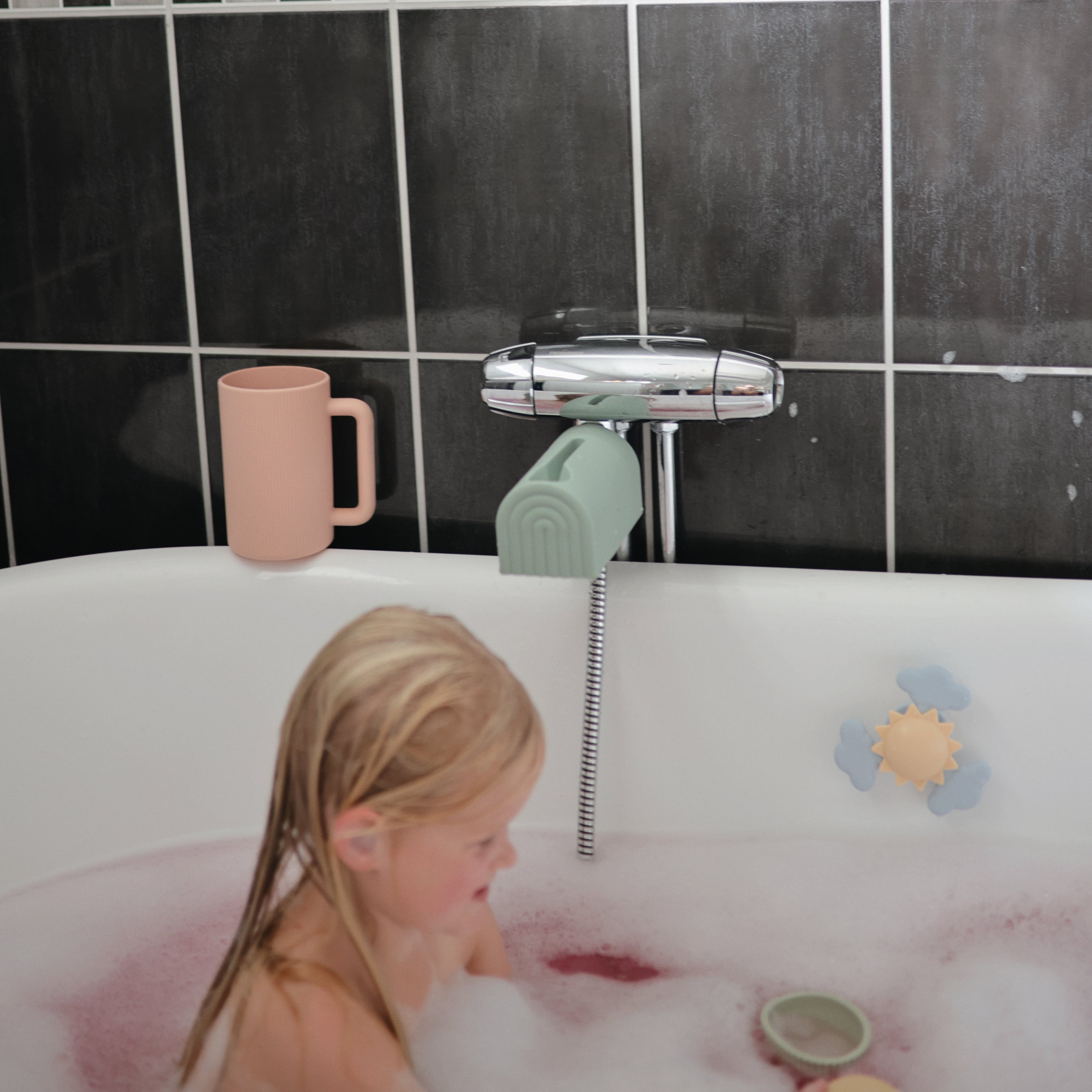 Image of Bath Rinse Cup